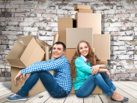 Careful loading and transport by a Hampton man with van service