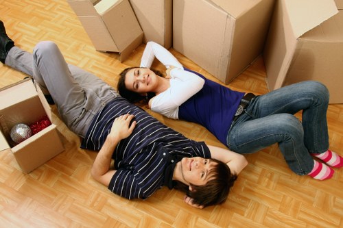 Local Hampton moving truck used for commercial and residential transport