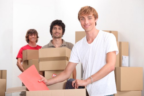 Free quote process for Man With Van Hampton services